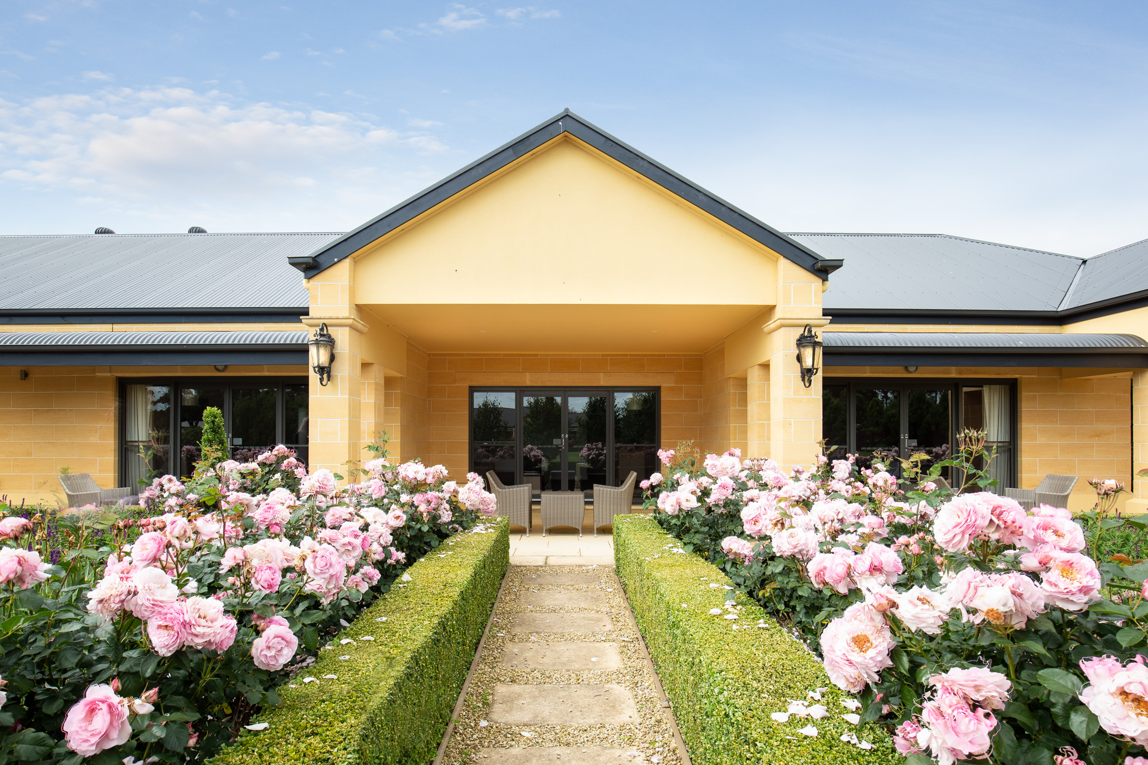 The Barn Palais